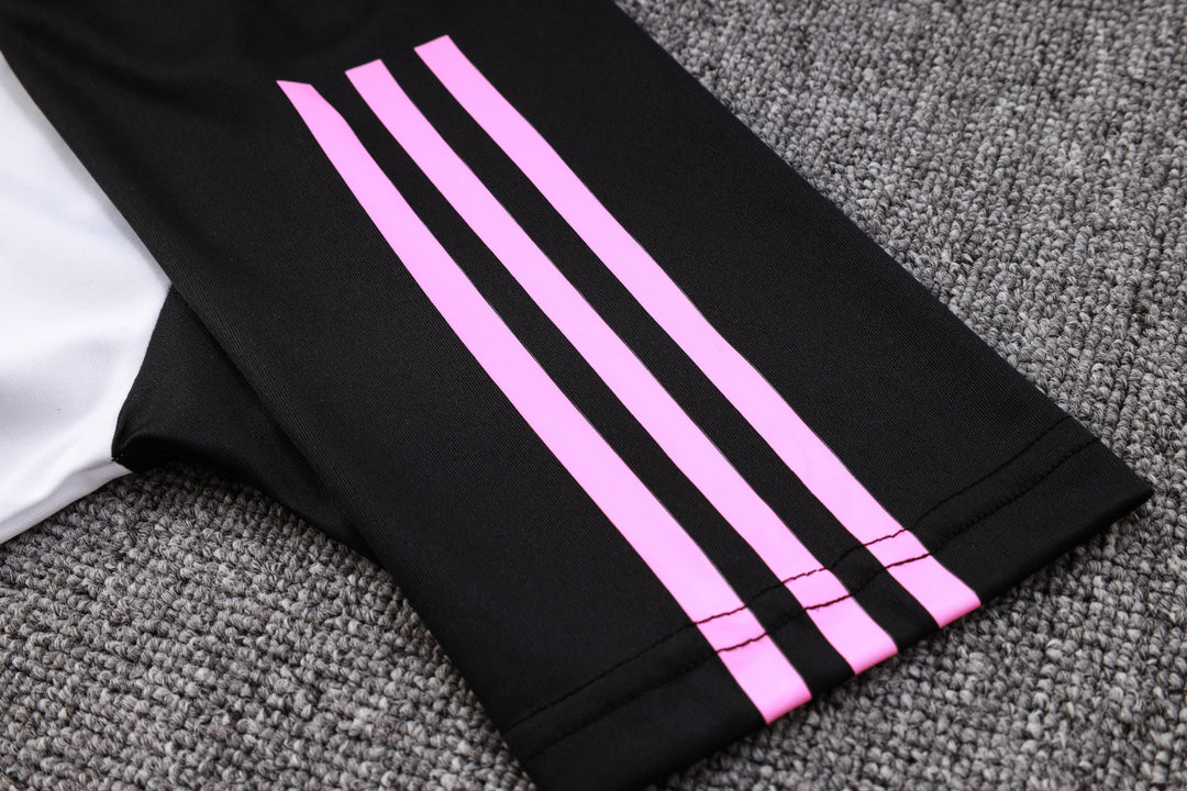 NEW JUVENTUS DE TURÍN 1º TRACKSUIT POLO 23/24