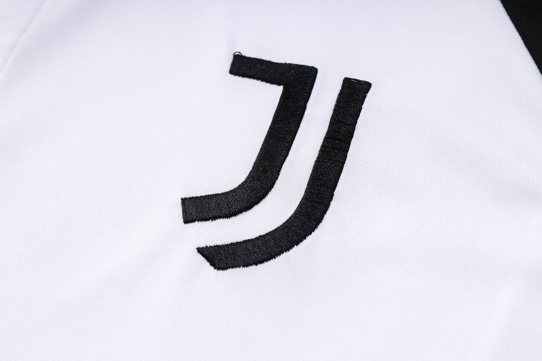 NEW JUVENTUS DE TURÍN 1º TRACKSUIT POLO 23/24